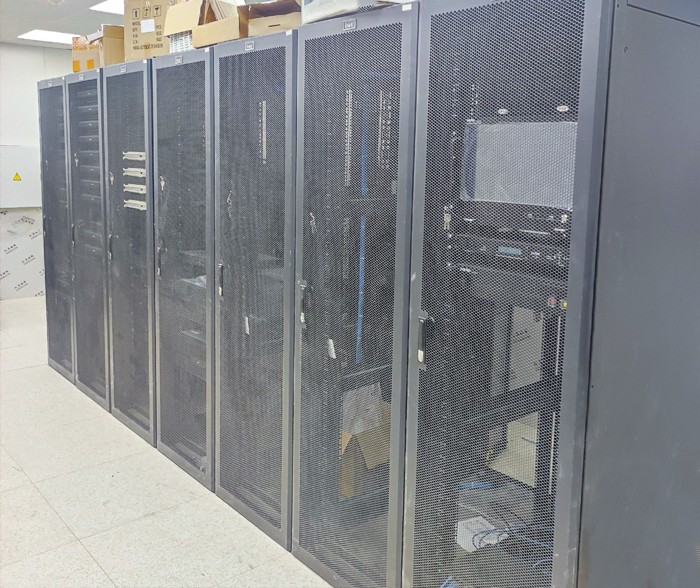 iWit Series Single Row Cabinet Data Center used in Nanjing Lishui Police Station1-INVT Network Power.jpg